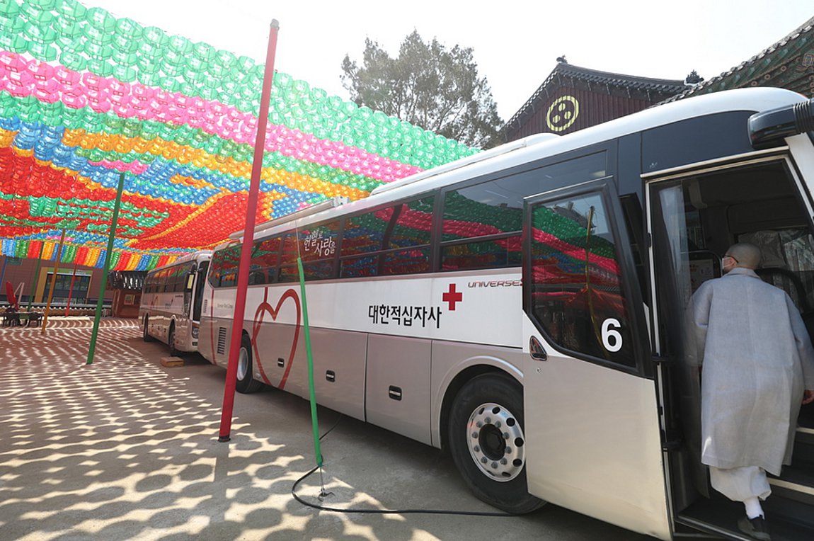 Κορωνοϊός: 2 νέοι θάνατοι, 76 νέα κρούσματα στη Ν. Κορέα