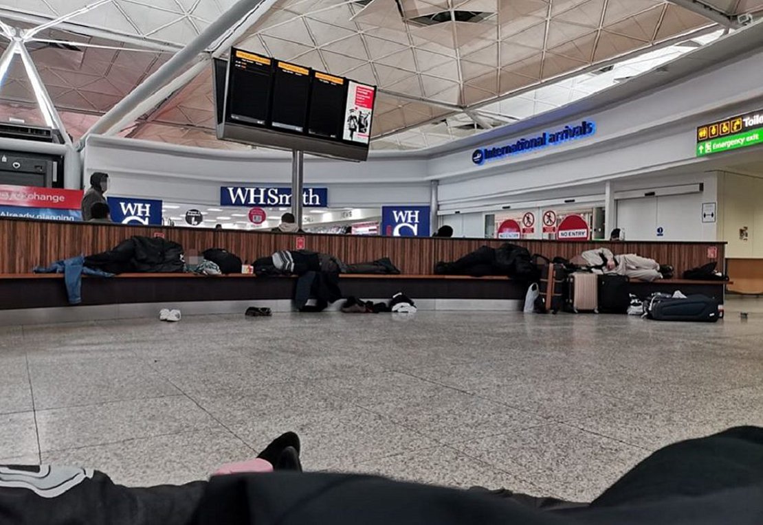 Εγκλωβισμένοι στο Λονδίνο: Είμαστε Έλληνες και ζητάμε τη βοήθεια του κράτους