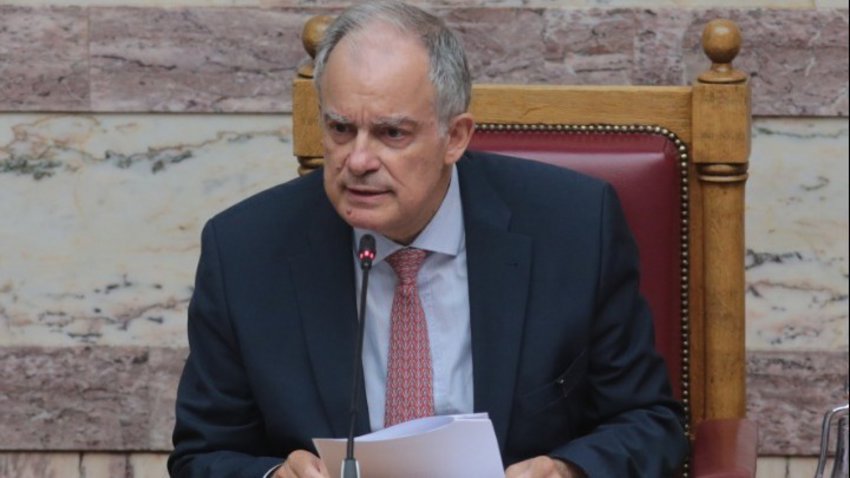 Τασούλας: Η Βουλή έχει ελαχιστοποιήσει τις συνεδριάσεις, αλλά πρέπει να συνεχίσει να συνεδριάζει