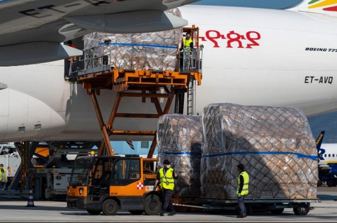 Κορωνοϊός: Η Κίνα έχει εξάγει σχεδόν 4 δισεκατομμύρια μάσκες