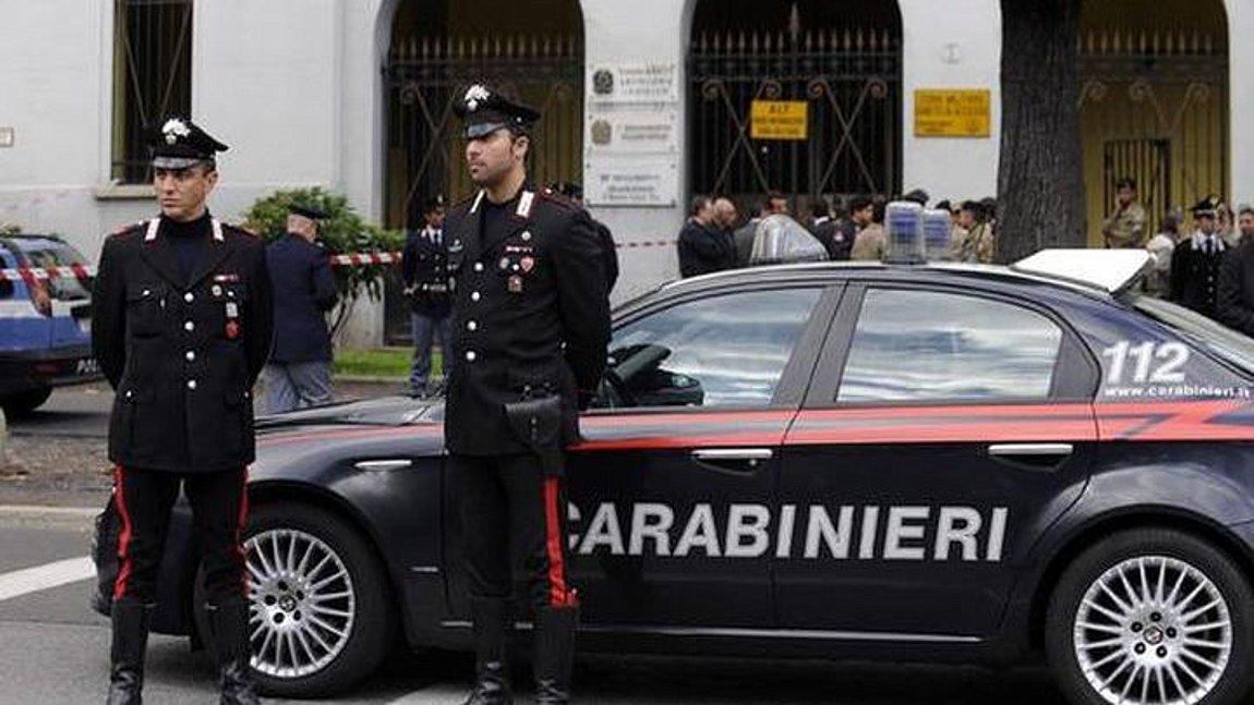 Ιταλία: Μαθητής με μαχαίρι επιτέθηκε σε καθηγήτρια του