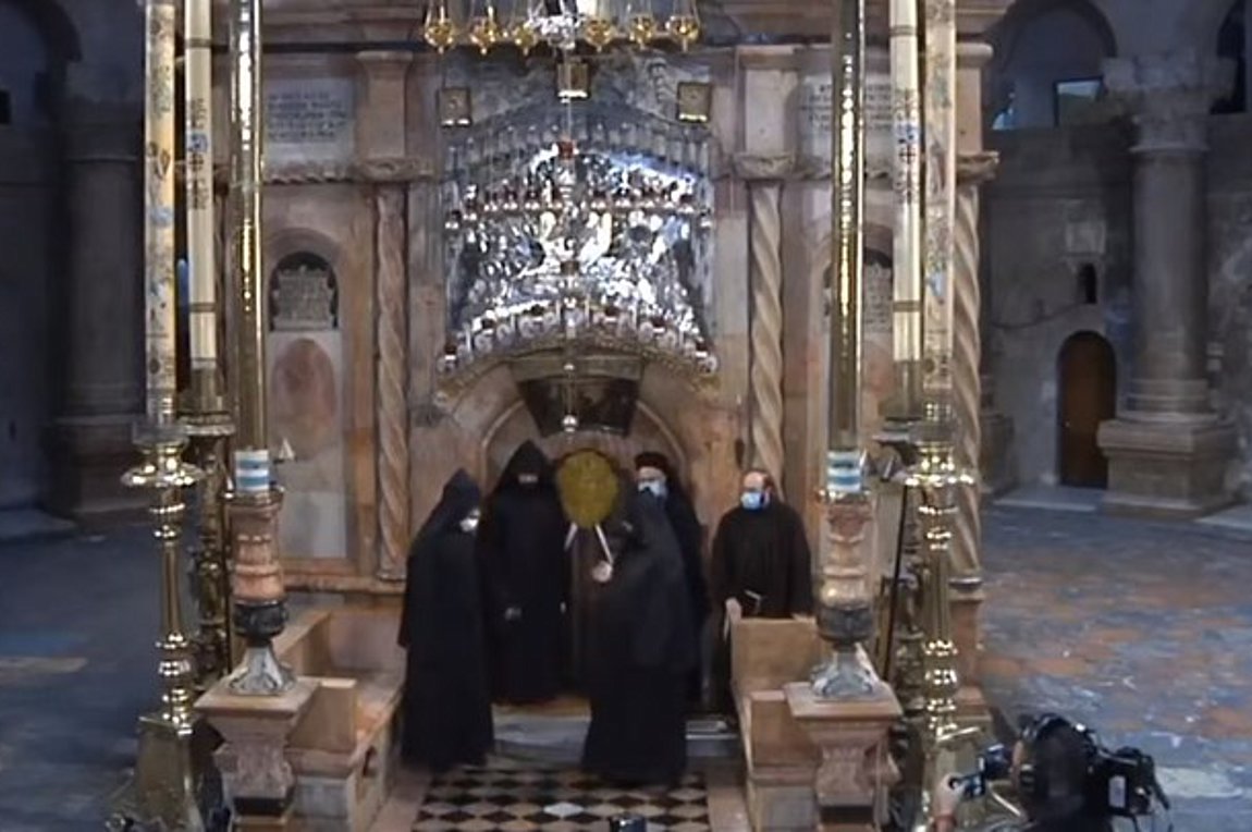 Άγιο Φως: Live η τελετή αφής στα Ιεροσόλυμα