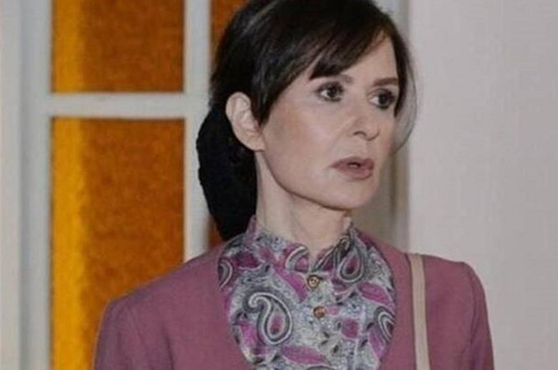 Άγριες Μέλισσες: Η Ανέτ αντιμέτωπη με την αλήθεια για το παιδί της