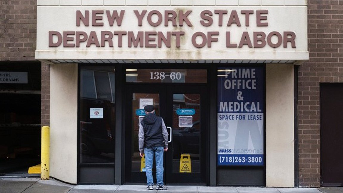 ΗΠΑ: Απρόσμενη αύξηση κατέγραψαν οι εβδομαδιαίες αιτήσεις για επίδομα ανεργίας