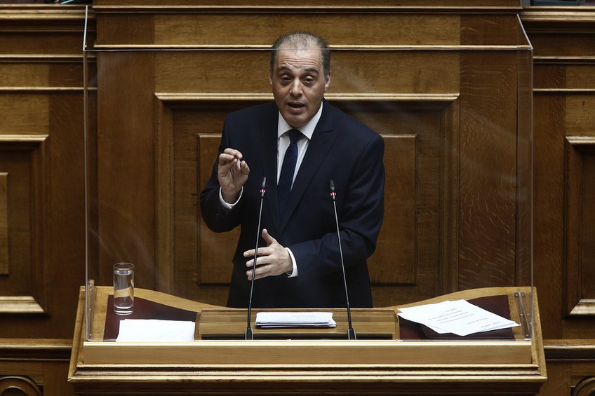 Βελόπουλος: Στείρα αντιπαράθεση η σημερινή συζήτηση, δεν ακούγονται ουσιαστικές προτάσεις