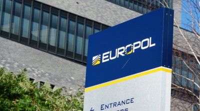 Europol: Συνελήφθη φερόμενος αρχηγός κυκλώματος παράνομης διακίνησης ναρκωτικών