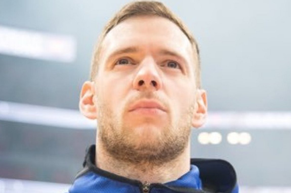 Αποσύρθηκε… μέσω instagram ο Τζον Λούερ