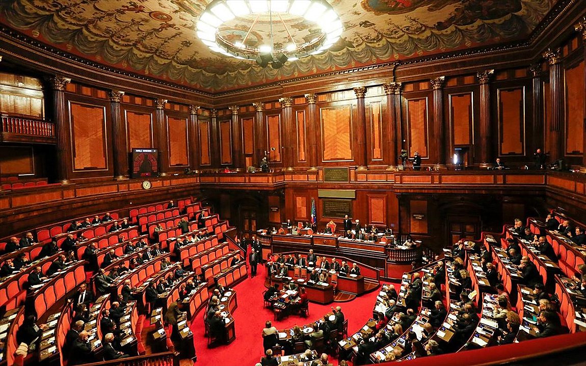 Ιταλία: Επιτροπή της Γερουσίας απέρριψε την παραπομπή του Σαλβίνι σε δίκη