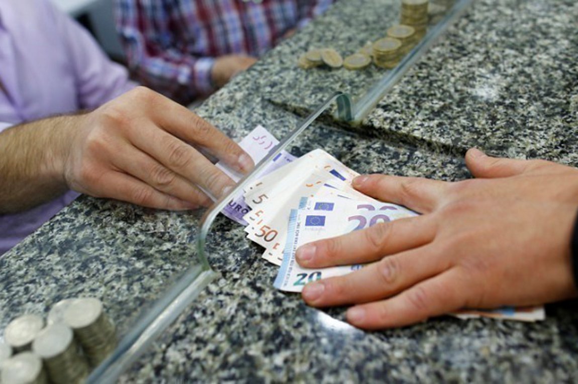 Σήμερα η καταβολή των αυξημένων επικουρικών συντάξεων σε 236.274 συνταξιούχους