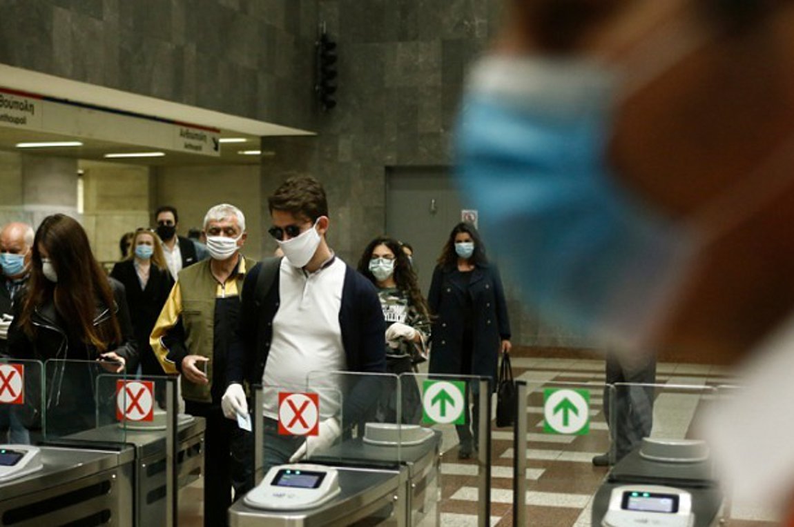 Οι επιβάτες επιστρέφουν στα μέσα μαζικής μεταφοράς