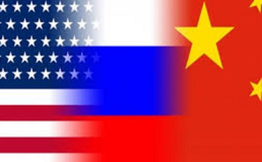 Κίνα: Κατηγορεί τις ΗΠΑ ότι δημιούργησαν τις συνθήκες για την εισβολή της Ρωσίας στην Ουκρανία
