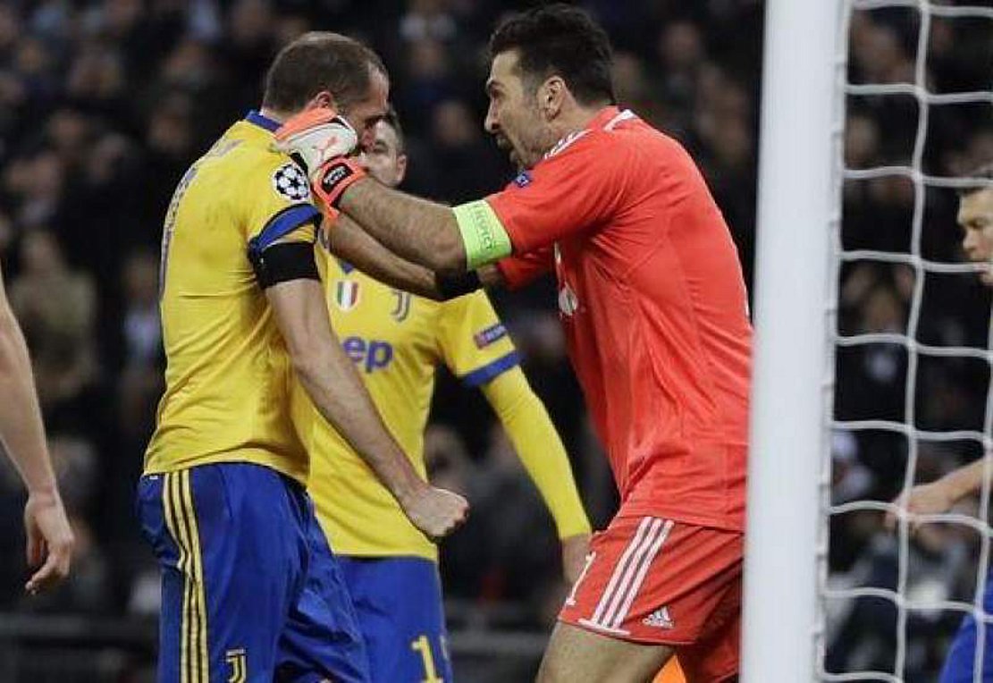 Ανανέωσαν Μπουφόν και Κιελίνι με τη Γιουβέντους