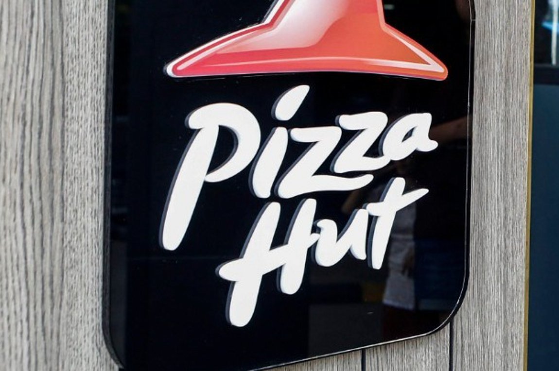 Pizza Hut: Αποχωρεί από την Ελλάδα – Κλείνουν όλα τα καταστήματα