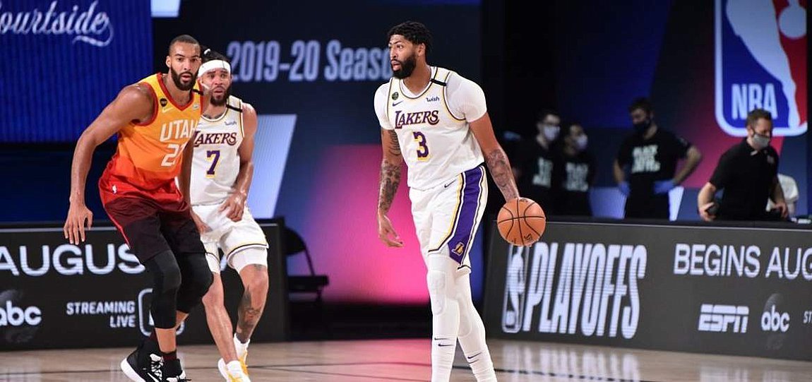 ΒΙΝΤΕΟ – ΝΒΑ: Οριστικά πρώτοι οι Λέικερς, «τριπλός» ο Γιόκιτς