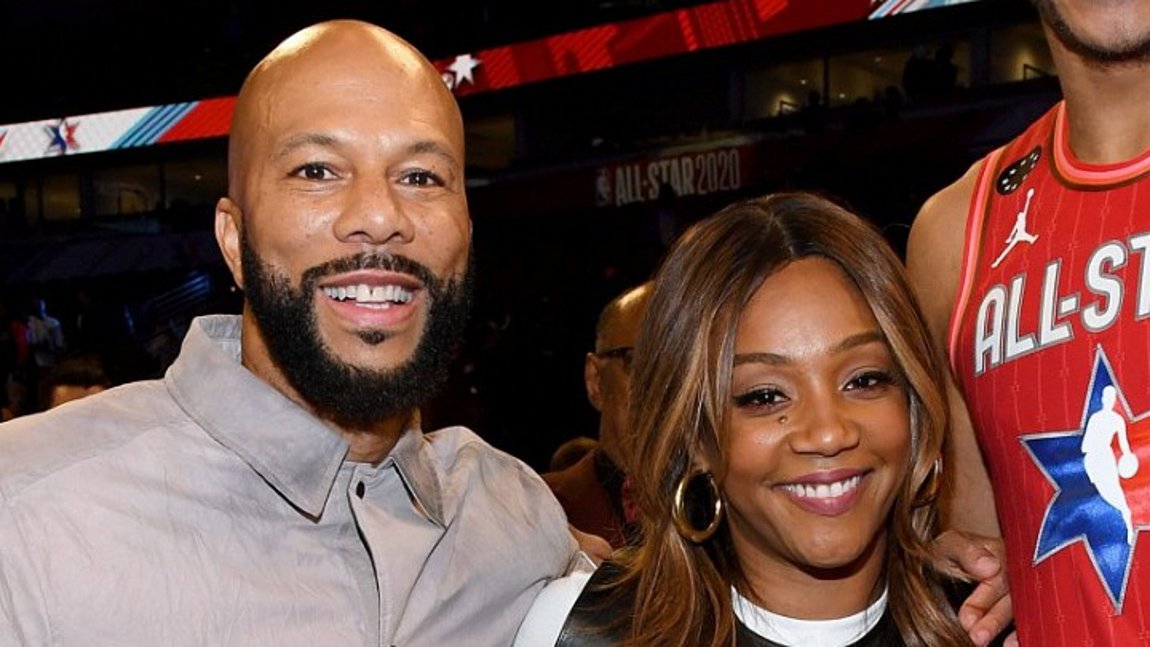 Η σχέση της Τίφανι Χάντις με τον Κόμον είναι γεγονός