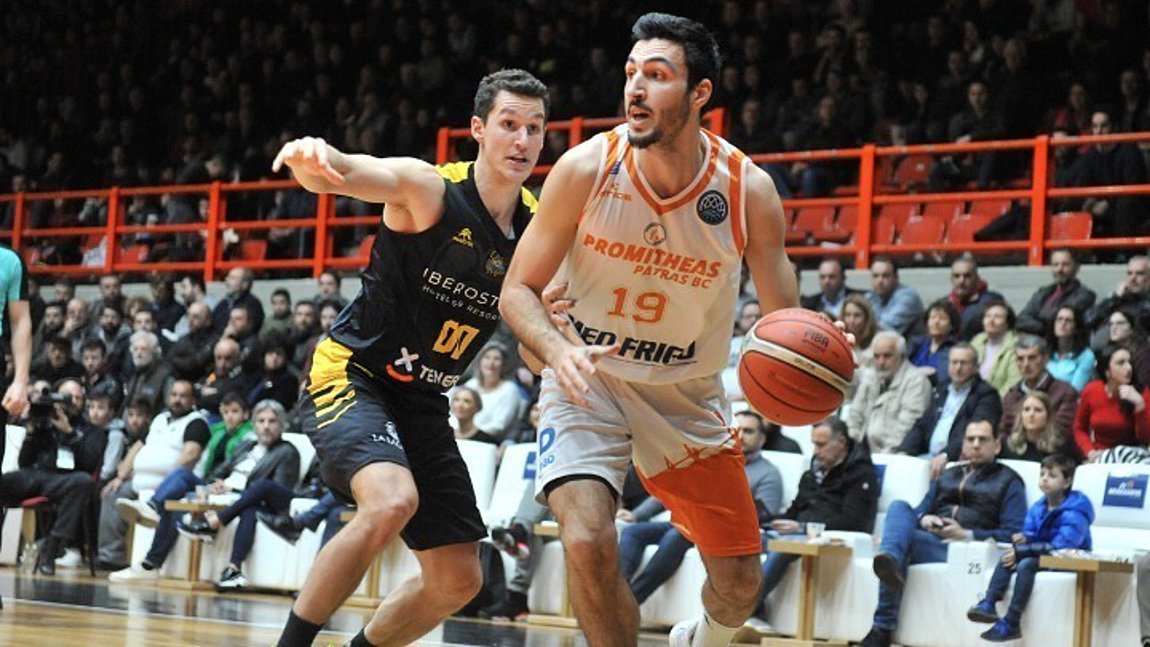 Συμφώνησε και επιστρέφει στην ΑΕΚ ο Κατσίβελης