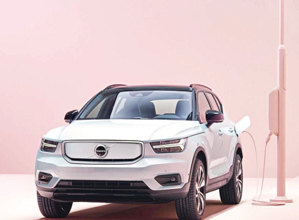 Η Volvo ποντάρει στην ηλεκτροκίνηση