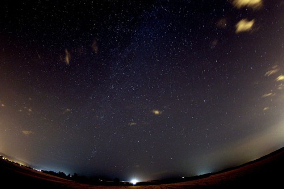 Απόψε και αύριο το βράδυ κορυφώνονται και στην Ελλάδα οι Περσείδες
