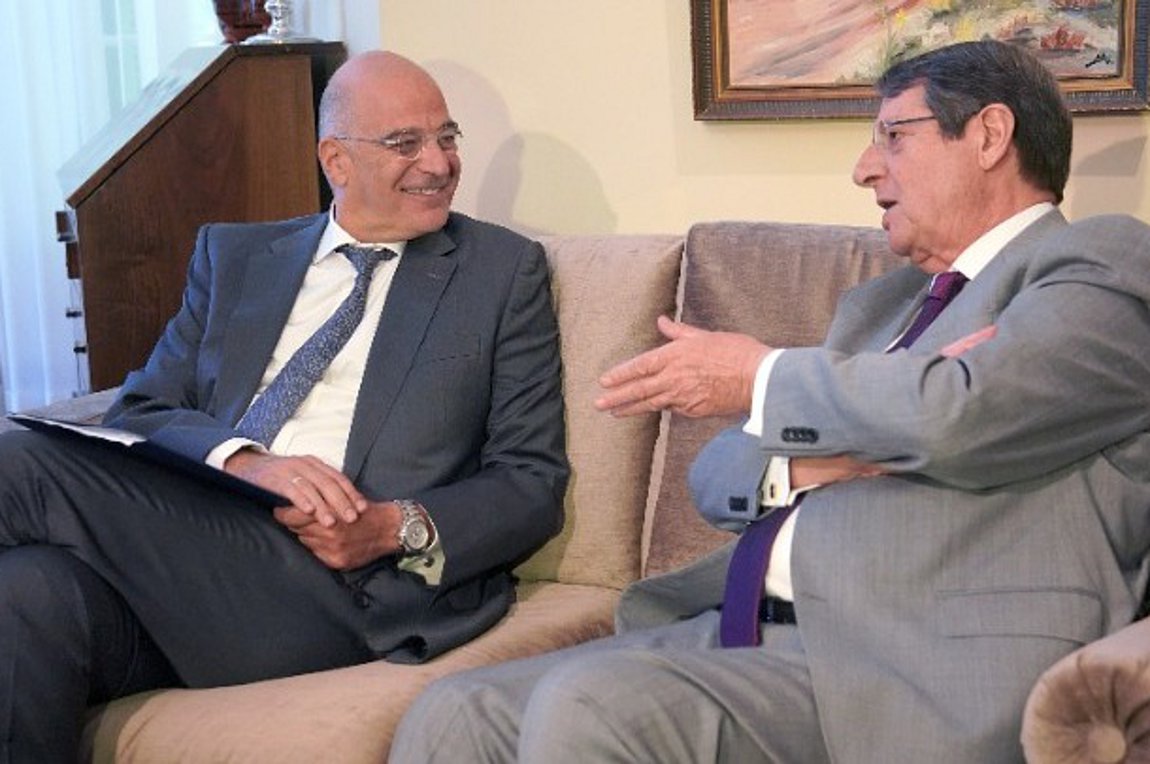 Συνάντηση Αναστασιάδη- Δένδια: Κοινή γραμμή Κύπρου-Ελλάδας για την ασφάλεια της περιοχής