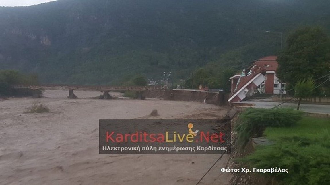 Κακοκαιρία «Ιανός»: Εικόνες- σοκ από το Μουζάκι