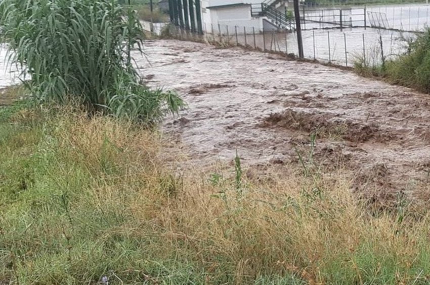 «Ιανός»: Διακόπηκε η υδροδότηση στη περιοχή των Φαρσάλων λόγω ζημιών από την κακοκαιρία