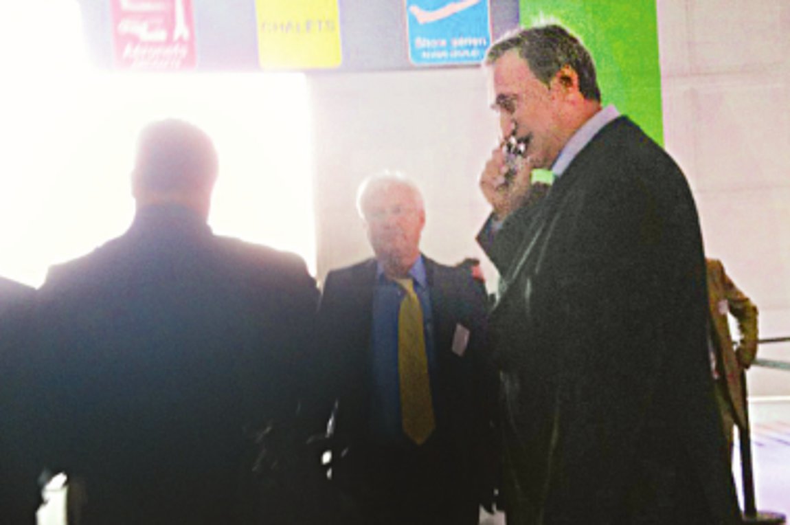 Τα μεγάλα ψέματα του κ. Χούμπαυλη