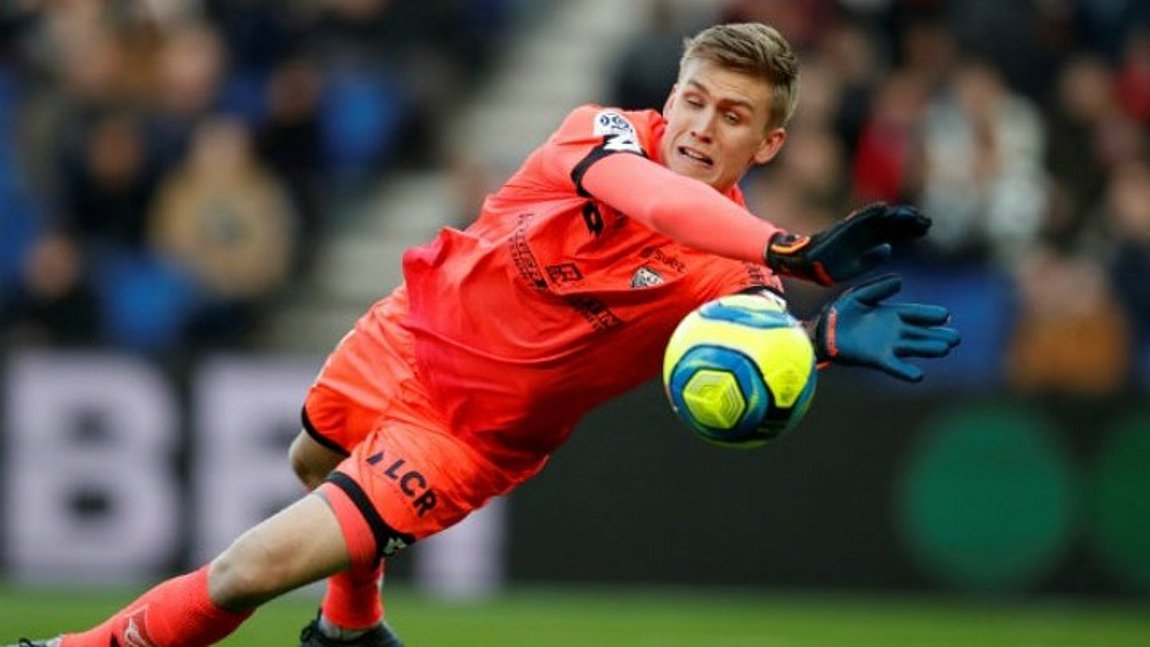 Στην Άρσεναλ ο Ρούναρσον