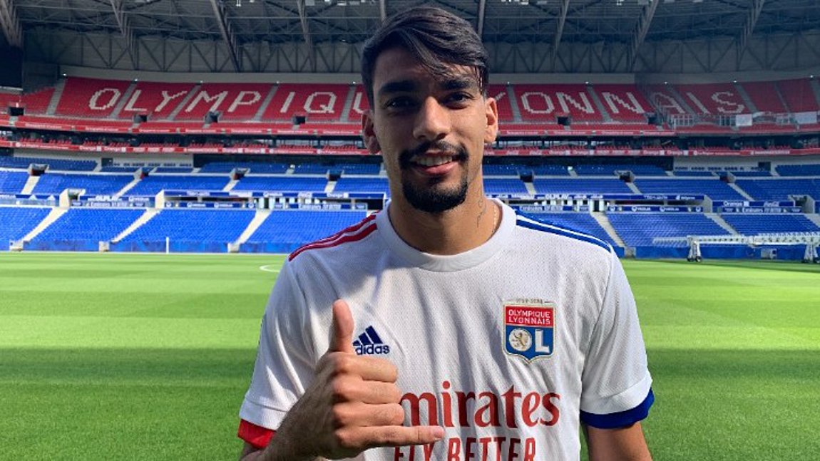 Η Λιόν ανακοίνωσε τον Πακετά