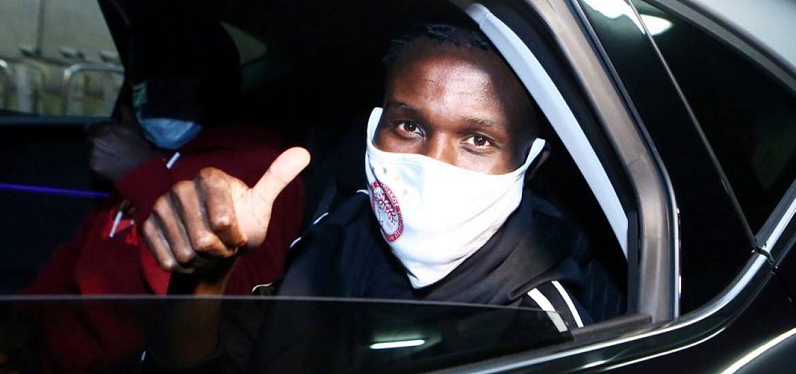 Στην Ελλάδα για τον Ολυμπιακό ο Μπρούμα: «Χαρούμενος που είμαι εδώ»