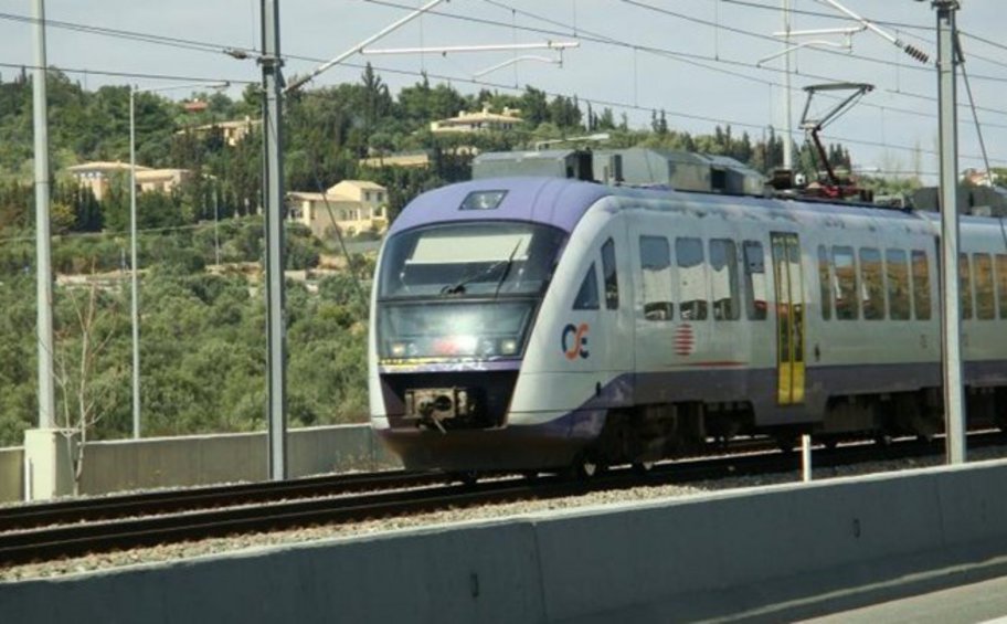 Πανελλήνια Ένωση Προσωπικού Έλξης: «Η Hellenic Train για άλλη μια φορά επιρρίπτει ευθύνες σε μηχανοδηγούς»