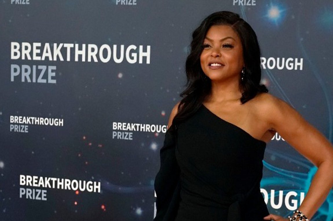 H Ταράτζι Π. Χένσον παρουσιάστρια talk show με θέματα ψυχικής υγείας