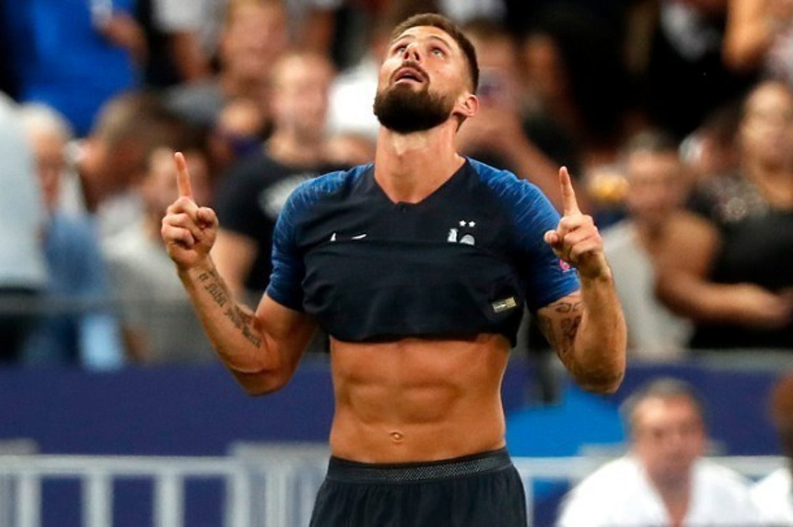 Στο «κλαμπ των 100» ο Ζιρού