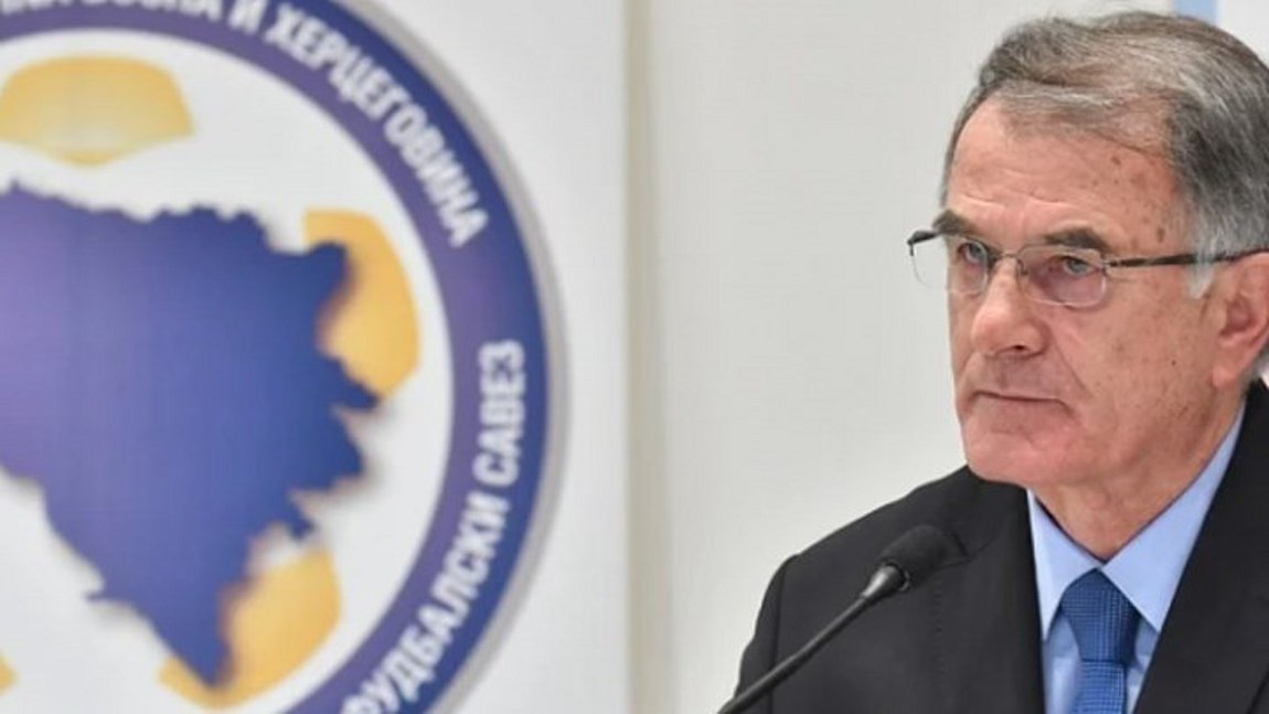 Αποχωρεί ο Μπάγεβιτς από την Εθνική Βοσνίας