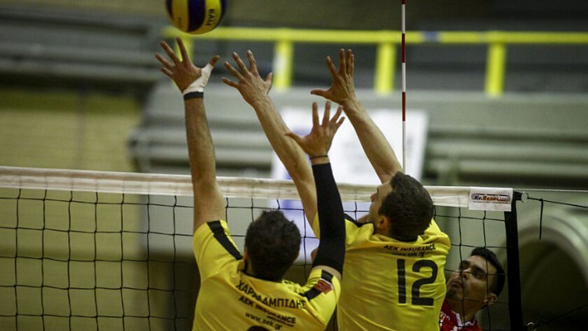 Τέσσερα κρούσματα κορωνοϊού στην ομάδα βόλεϊ της ΑΕΚ