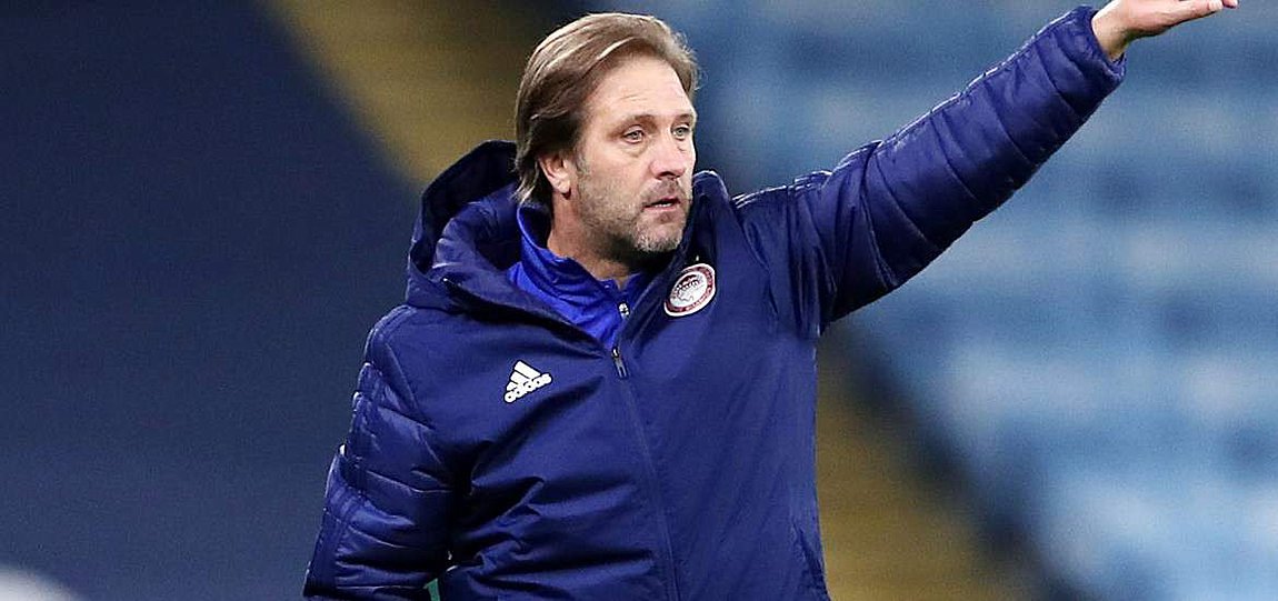 Έξαλλος ο Μαρτίνς: «Όποιος φοβάται, να μου το πει»