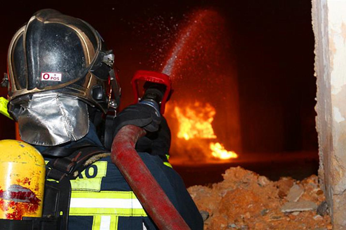 Φωτιά σε διαμέρισμα