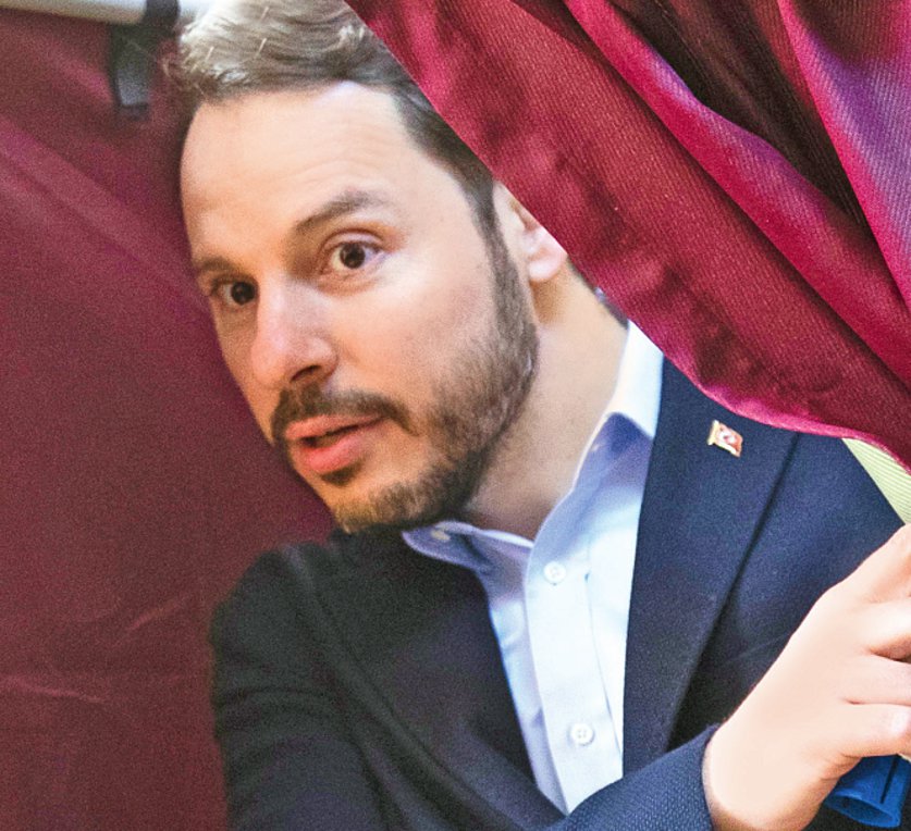 Μπεράτ Αλμπαϊράκ: Ο γαμπρός που έγινε το… μαύρο πρόβατο!