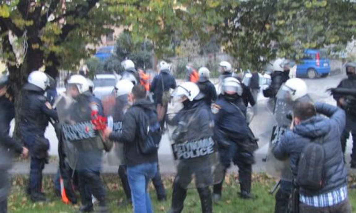 Ιωάννινα: Δεκάδες προσαγωγές μετά τα επεισόδια στο Μνημείο του Πολυτεχνείου