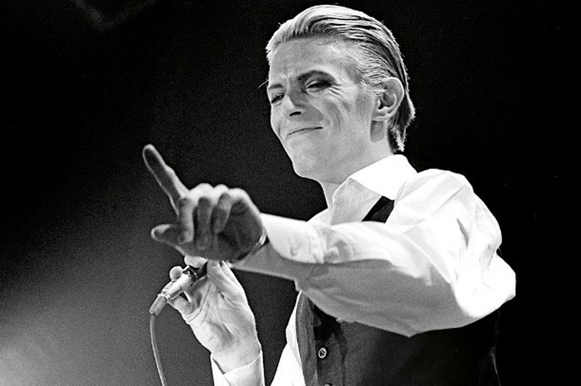 Το λεύκωμα «David Bowie: Icon The Definitive Photographic Collection»