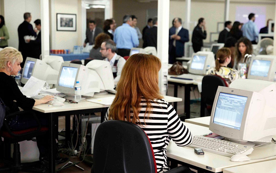 Το ΑΣΕΠ αποκαλύπτει πως μεθοδεύουν τα κόμματα τις μονιμοποιήσεις συμβασιούχων