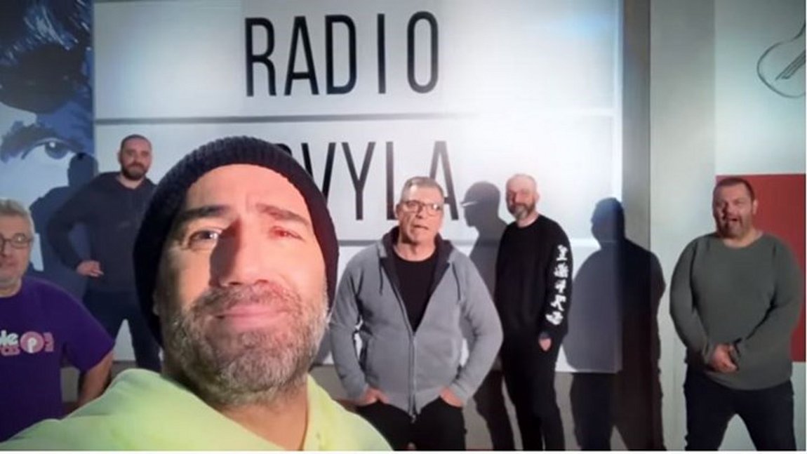 Επιστροφή του «Ράδιο Αρβύλα»ανακοίνωσε ο Κανάκης – Το τρέιλερ της εκπομπής – ΒΙΝΤΕΟ