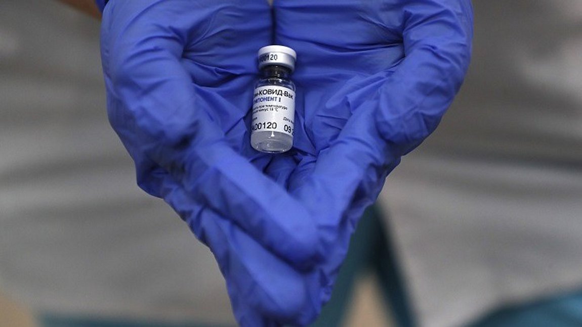 Σαουδική Αραβία-κορωνοϊός: Παρελήφθη το πρώτο φορτίο εμβολίων