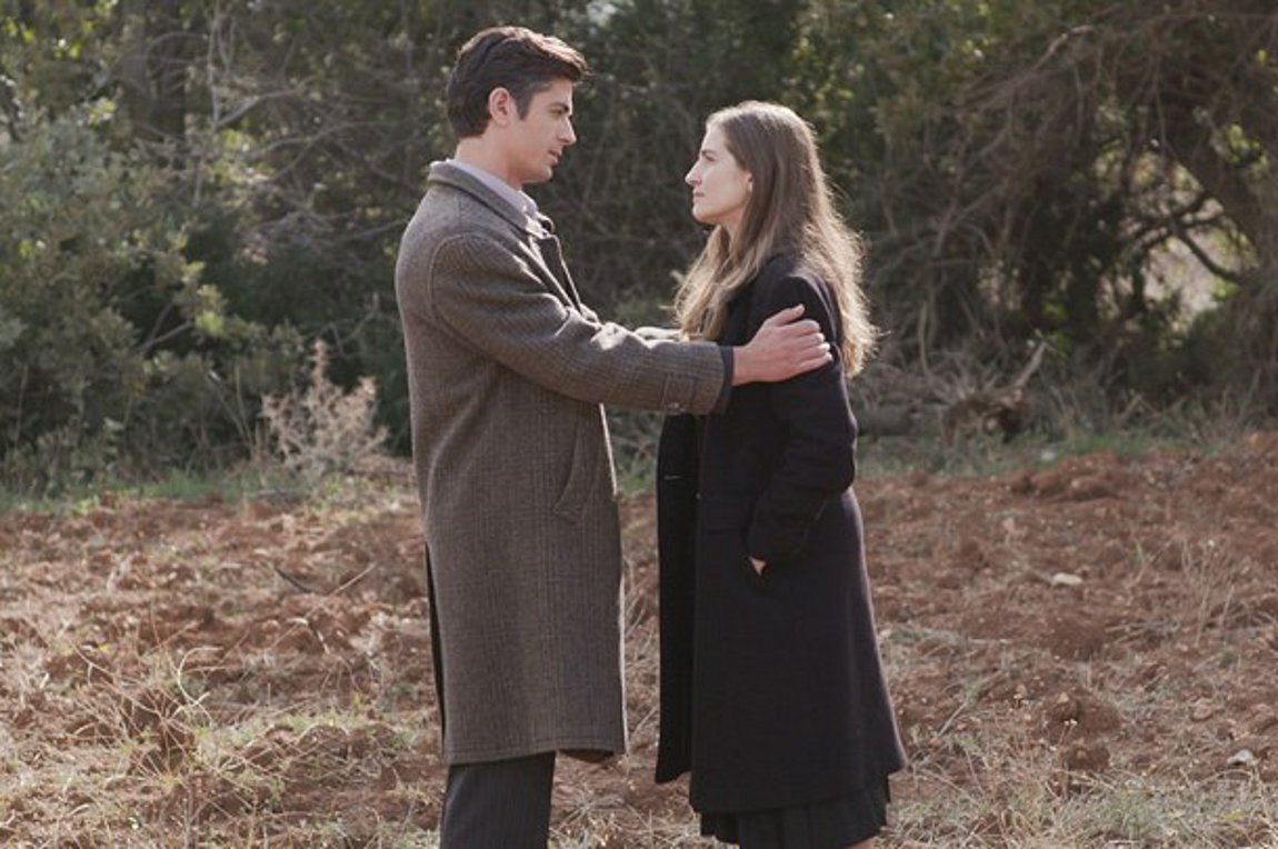 Άγριες Μέλισσες: Δούκας και Ελένη συνεχίζουν τον «πόλεμο» – Πώς εμπλέκεται ο Βόσκαρης