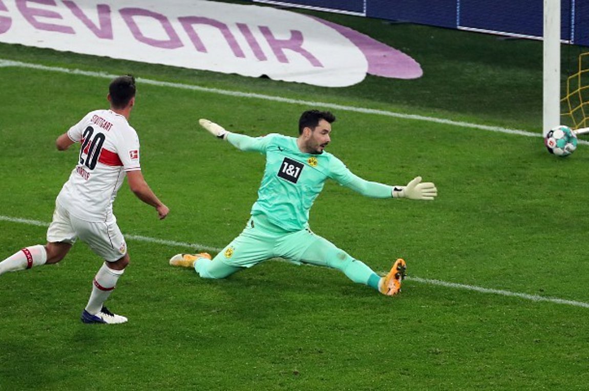 Διασυρμός για την Ντόρτμουντ: 5-1 από τη Στουτγκάρδη – ΒΙΝΤΕΟ