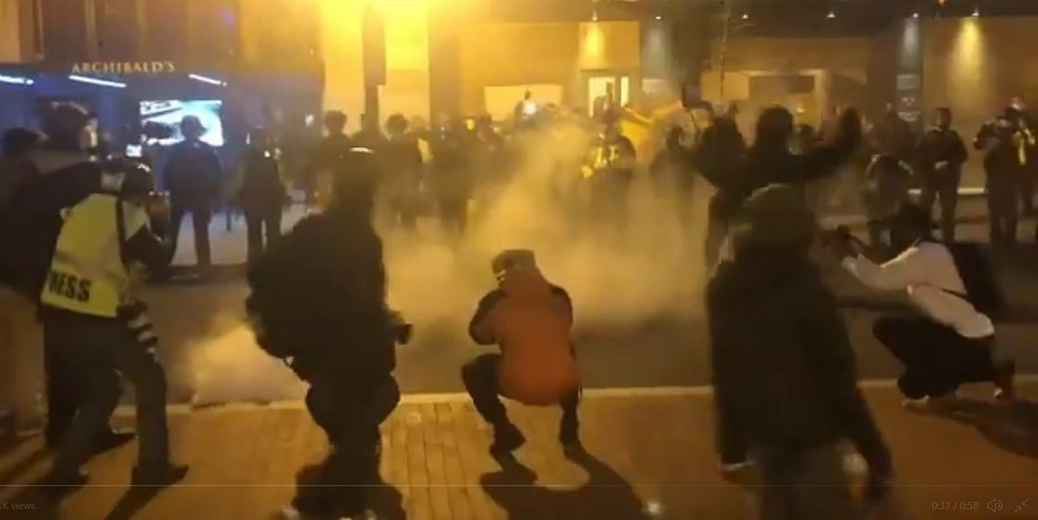 ΗΠΑ: Επεισόδια στη διάρκεια διαδηλώσεων υπέρ του Τραμπ, πέντε τραυματίες – ΒΙΝΤΕΟ