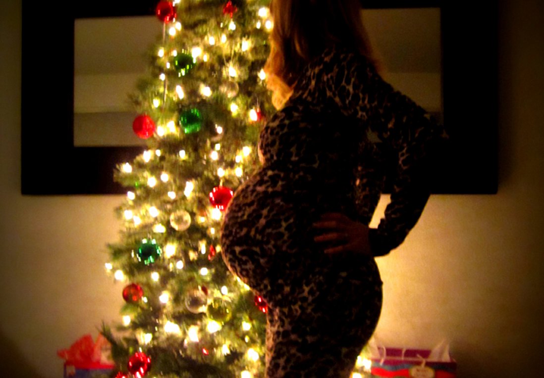 Εγκυμοσύνη τα Χριστούγεννα: Πέντε λόγοι που την κάνουν ξεχωριστή