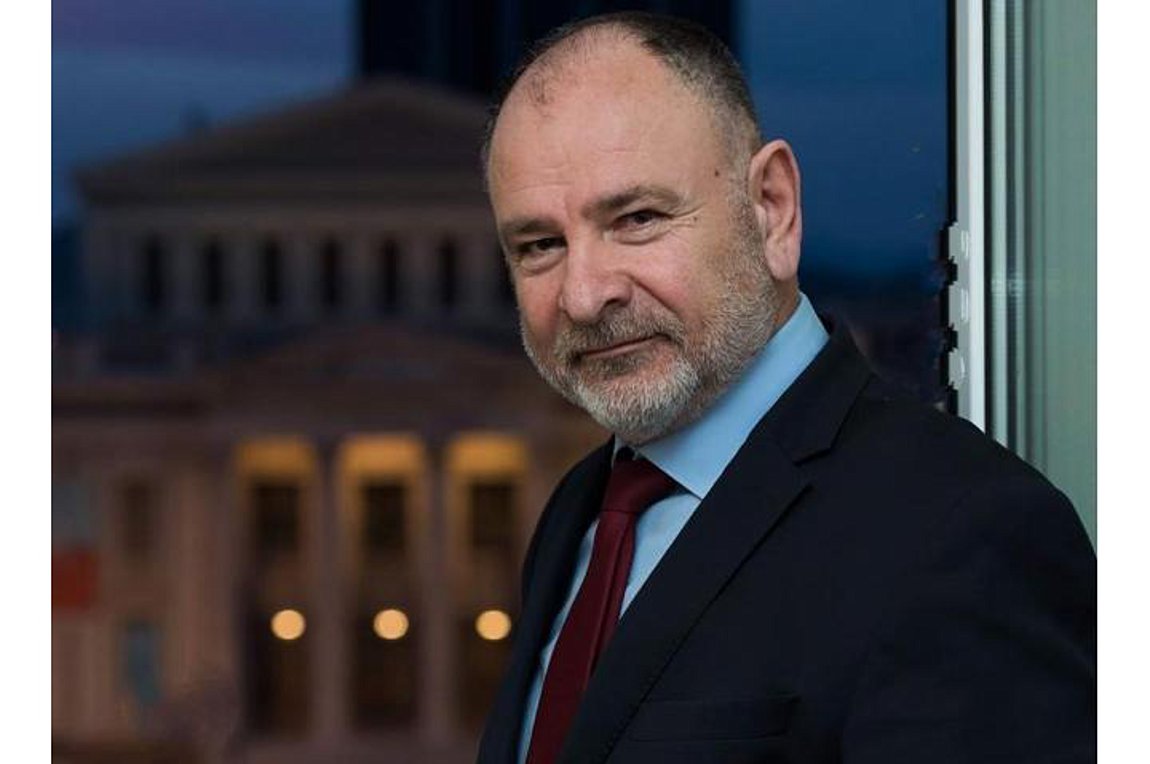 Θετικός στον κορωνοϊό o πρόεδρος του ΒΕΠ Ανδριανός Μιχάλαρος