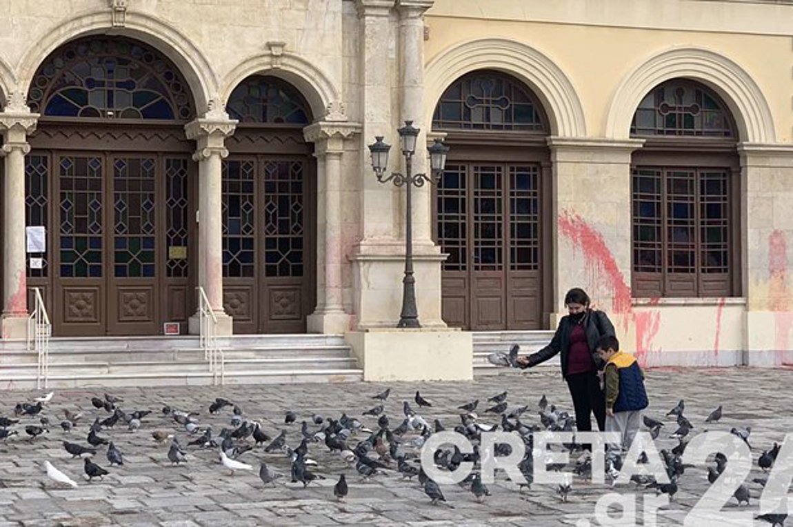Ηράκλειο: Βανδάλισαν τον Μητροπολιτικό Ναό του Αγίου Μηνά