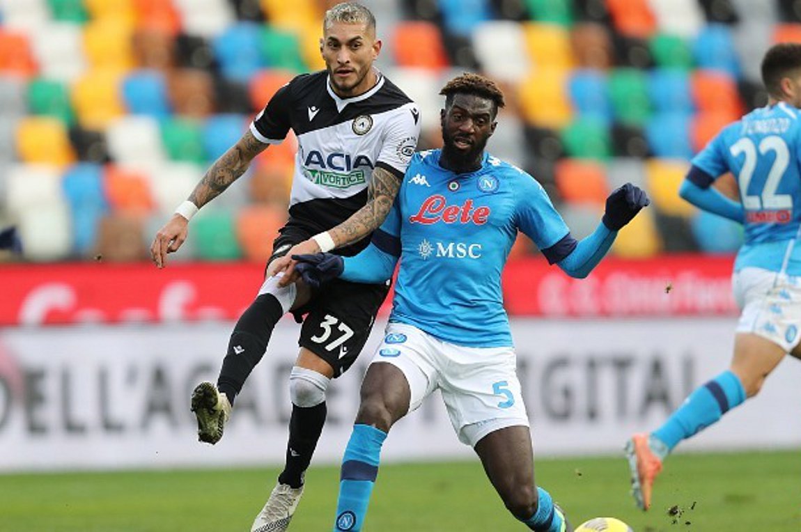 «Χτύπησε» στο 90′ η Νάπολι: 2-1 την Ουντινέζε