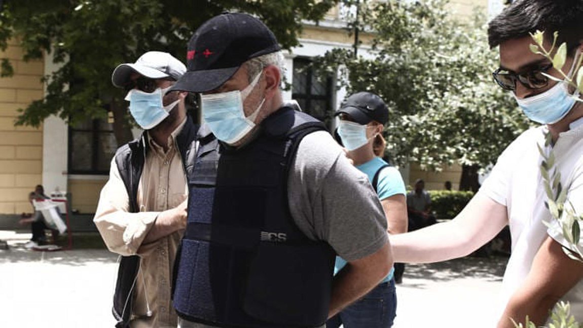 Νέα προθεσμία για να απολογηθεί στις 28 Ιανουαρίου πήρε ο ψευτογιατρός